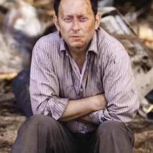 Michael Emerson nell'episodio The Incident, finale della stagione 5 di Lost