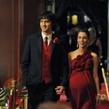 Michael Steger e Jessica Lowndes in un momento dell'episodio Zero Tolerance di 90210