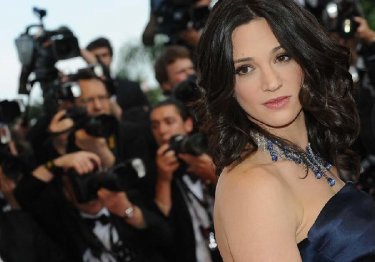 Cannes 2009: la giurata Asia Argento in abito blu