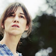 Un primo piano di Charlotte Gainsbourg in una sequenza del film Antichrist, di Lars Von Trier