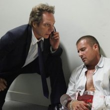 William Fichtner e Dominic Purcell in una scena dell'episodio Rate of Exchange di Prison Break