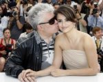 Cannes: il giorno di Carrey, Almodovar e Vincere di Bellocchio