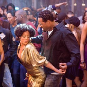 Essence Atkins e Shawn Wayans in una scena del film Dance Flick