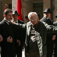 Filippo Timi E Il Regista Marco Bellocchio Sul Set Del Film Vincere 117413