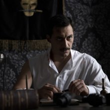 Filippo Timi in una scena del film Vincere