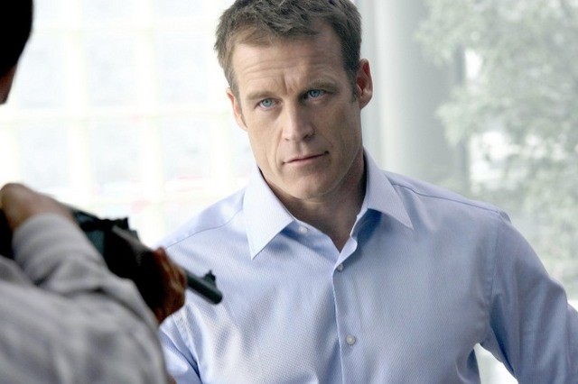 Mark Valley E Christopher Chance Nella Serie Tv Human Target 117321
