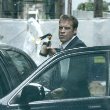 Mark Valley nella serie TV Human Target