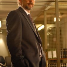 Richard Schiff in una scena di Past Life