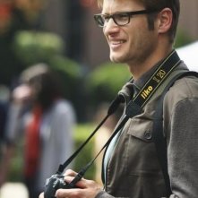 Johann Urb in una scena del pilot di Eastwick