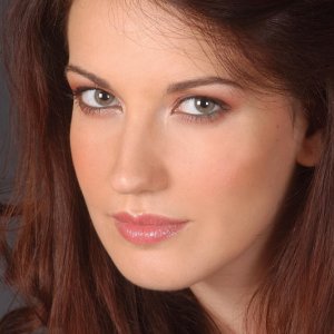 Un primo piano di Giulia Di Quilio