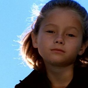 Zoe K. Nutter è Isabel Evans da piccola nella serie Roswell