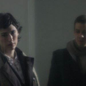 Caroline Kessler e Henry Garrett in una scena del film Visions