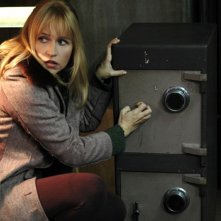 Anica Dobra in una sequenza di Amore & altri crimini