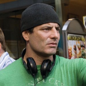 Dito Montiel è il regista del film Fighting