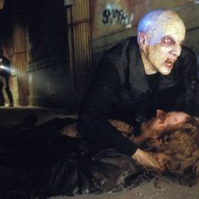 Luke Goss in una scena del film 'Blade II'