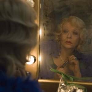 Un'immagine tratta dal film Amore & altri crimini