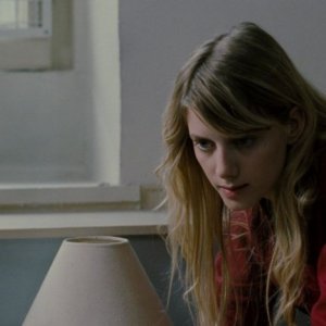 Mélanie Laurent interpreta Sophie nel film L'amore nascosto