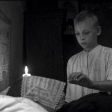 Una scena del film Il nastro bianco, diretto da Michael Haneke, Palma d'Oro al Festival di Cannes 2009