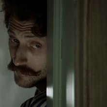 Eugene Hutz in un'immagine del film Sacro e profano, film d'esordio alla regia di Madonna