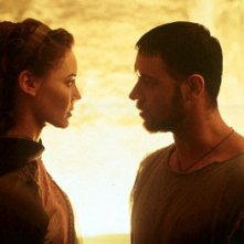 Connie Nielsen e Russel Crowe in una scena del film Il Gladiatore