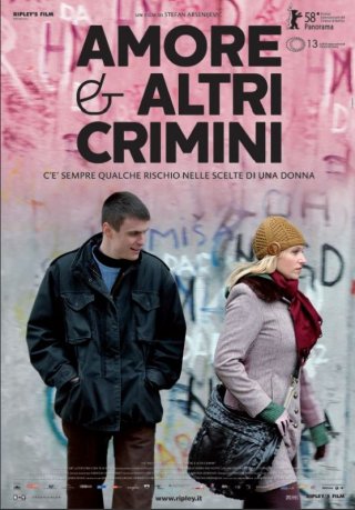 La locandina italiana di Amore & altri crimini