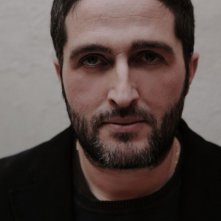 Davide Lorino è Ivan Fuser nella miniserie Nel nome del male