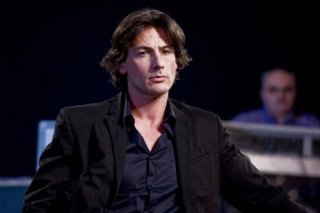 Roberto Farnesi in una scena della fiction Non smettere di sognare