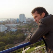 James Purefoy è Teddy Rist nella serie TV The Philanthropist