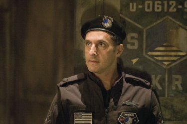 John Turturro in una scena del film Transformers