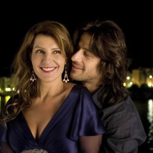 Nia Vardalos e Alexis Georgoulis in un'immagine del film My Life in Ruins