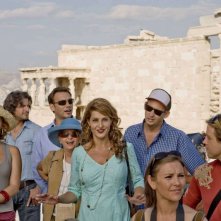 Rachel Dratch, Nia Vardalos e Harland Williams in una scena del film My Life in Ruins