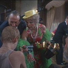 Mia Farrow con Ruth Gordon, Ralph Bellamy e Phil Leeds in Rosemary's baby - Nastro rosso a New York