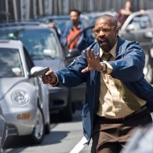 Denzel Washington in una scena del film The Taking of Pelham One Two Three
