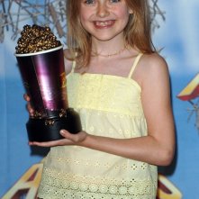 La giovane Dakota Fanning vince il premio come 'Migliore Performance in un Horror' agli MTV Movie Awards 2005