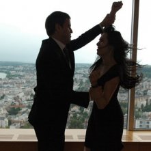 Laurent Lucas e Candice Hugo in un'immagine del film La donna di nessuno