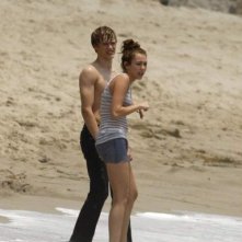 Lucas Till e Miley Cyrus al mare