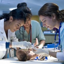 Jada Pinket Smith E Suleka Mathew Nel Pilot Della Serie Tv Hawthorne 120247