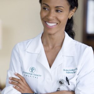 Jada Pinket Smith nel pilot della serie TV Hawthorne