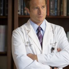 Michael Vartan nel pilot della serie TV Hawthorne