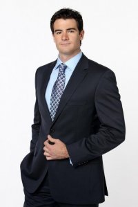 Ben Lawson in una foto promozionale della serie The Deep End