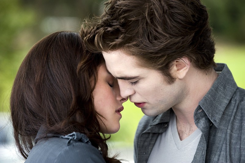 Kristen Stewart E Robert Pattinson In Una Scena Di Twilight New Moon 118041