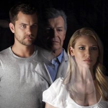 Un Immagine Promo Di Joshua Jackson Anna Torv E John Noble Per La Serie Fringe Versione 3 120541