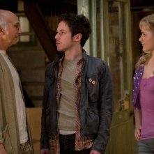 Larry David, John Gallagher Jr. ed Evan Rachel Wood in una scena del film Whatever Works, diretto da Woody Allen
