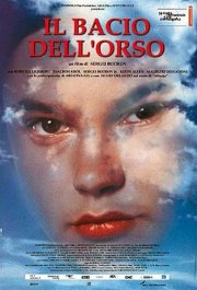 La locandina di Il bacio dell'orso