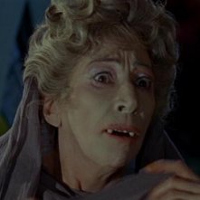 Martita Hunt in una scena del film Le spose di Dracula