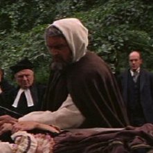 Andrew Keir in una scena del film Dracula principe della notte