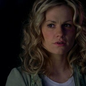 Anna Paquin in una scena dell'episodio 'Nothing But The Blood' della seconda stagione della serie tv True Blood