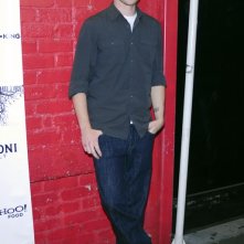 L'attore Aaron Ashmore