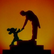La celebre stretta di mano fra Leopold Stokowski e Topolino nel film Fantasia