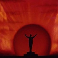 Leopold Stokowski in una scena dell'episodio Toccata e fuga in Re minore nel film Fantasia